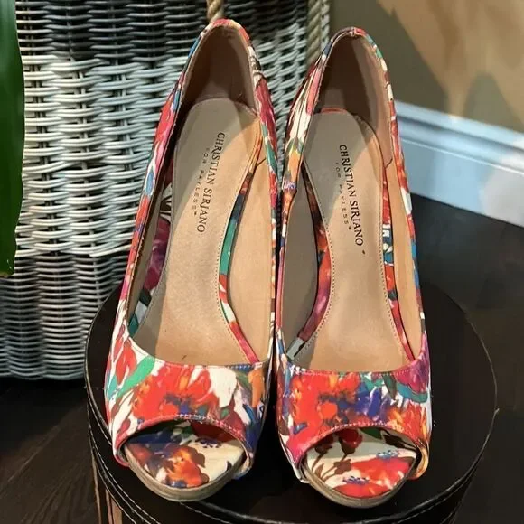 Summer sandals / Size 8W - Picture 2 of 8